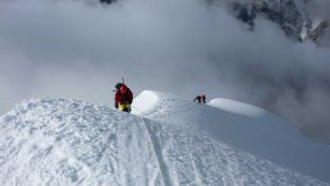 Lobuche Peak