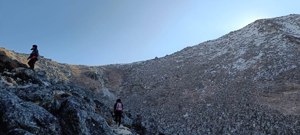 Trails on the way to Tserko Ri Scaled